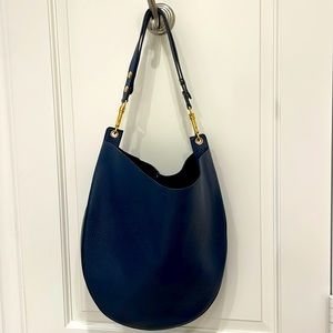 Celine Trotteur hobo navy large size